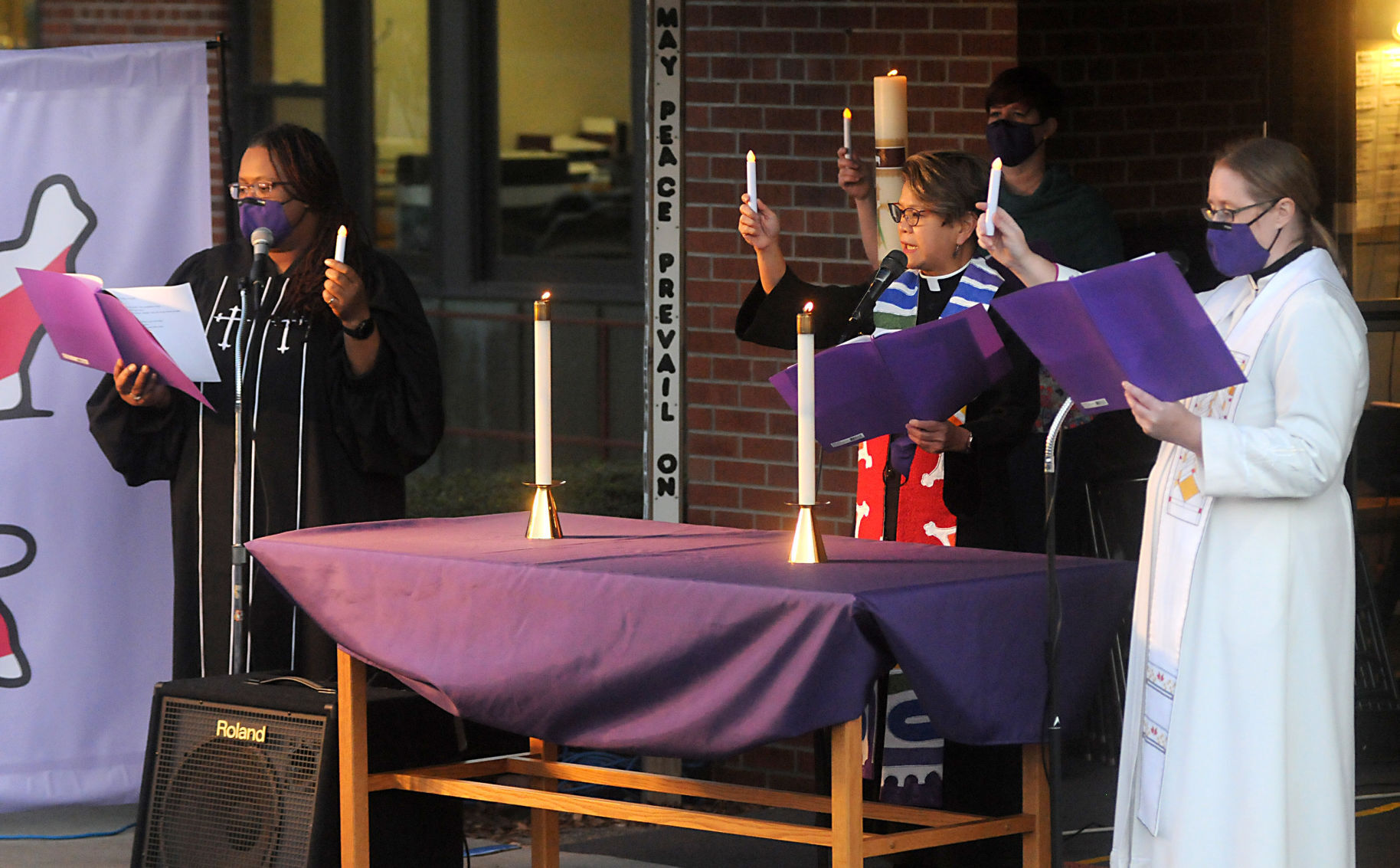 Mourning Into Unity vigil recognizes COVID-19 losses, struggles